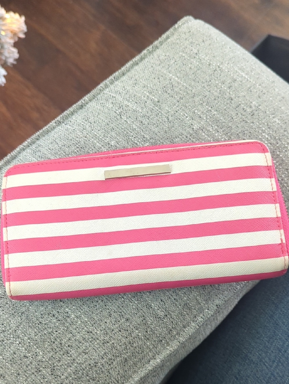 Aeropostale Pink and White Striped Zip-Around Wallet